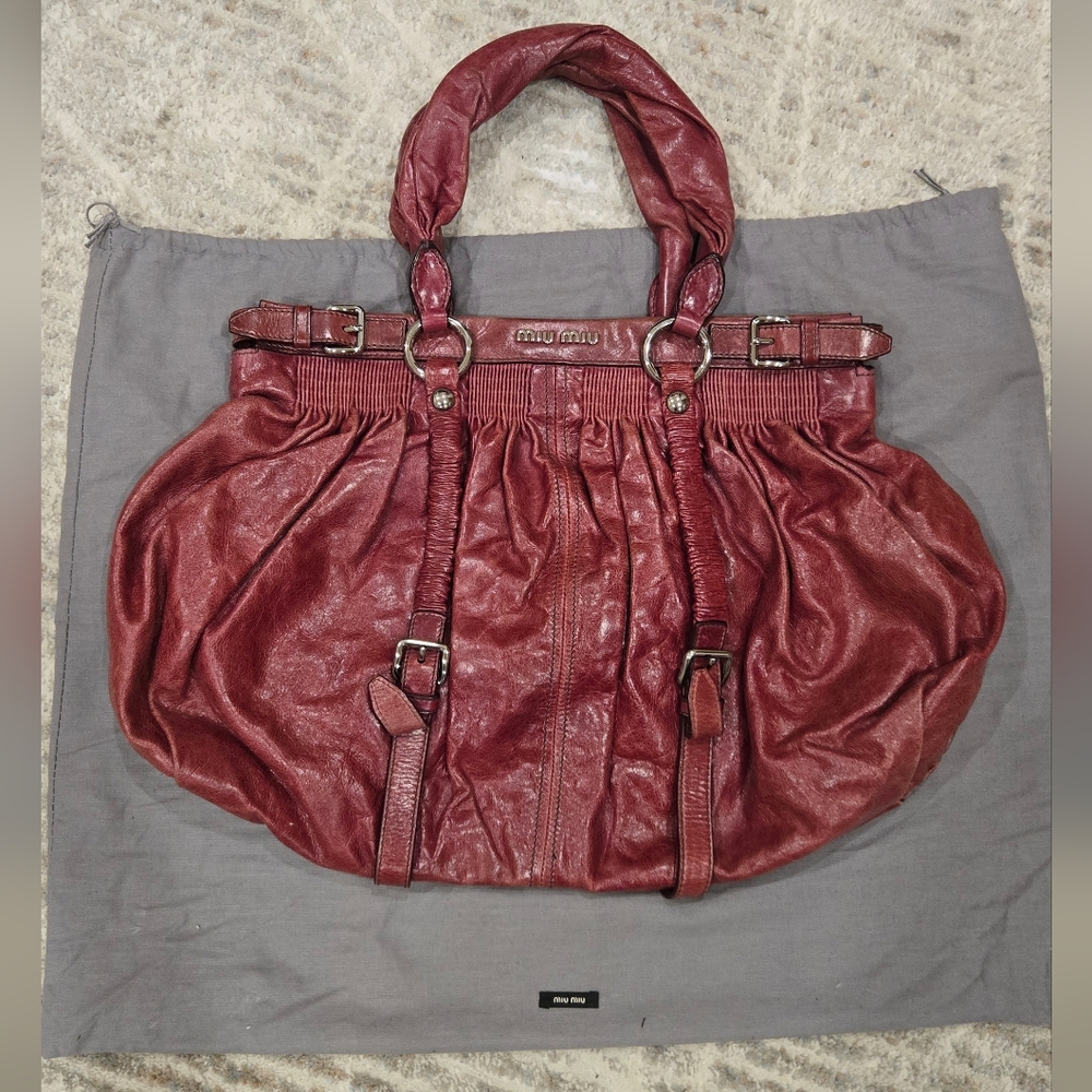 Miu Miu Red Leather Women's Bag